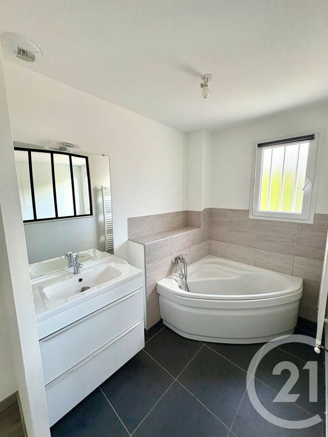 maison à louer - 3 pièces - 61.9 m2 - JARGEAU - 45 - CENTRE - Century 21 Trois Rois