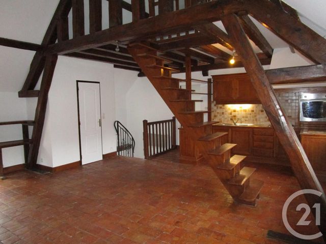 maison à louer - 3 pièces - 55.0 m2 - CHATEAUNEUF SUR LOIRE - 45 - CENTRE - Century 21 Trois Rois