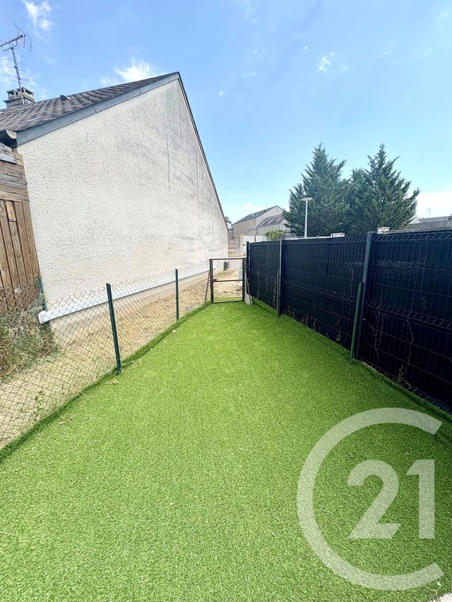 maison à louer - 4 pièces - 78.84 m2 - CHATEAUNEUF SUR LOIRE - 45 - CENTRE - Century 21 Trois Rois