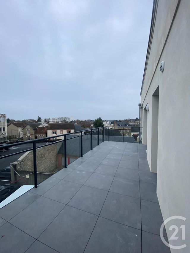 Appartement F3 à louer - 3 pièces - 60.76 m2 - ORLEANS - 45 - CENTRE - Century 21 Trois Rois