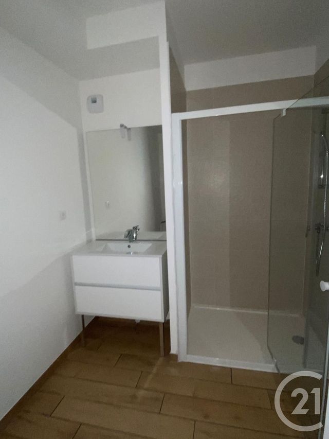 Appartement F3 à louer - 3 pièces - 60.76 m2 - ORLEANS - 45 - CENTRE - Century 21 Trois Rois