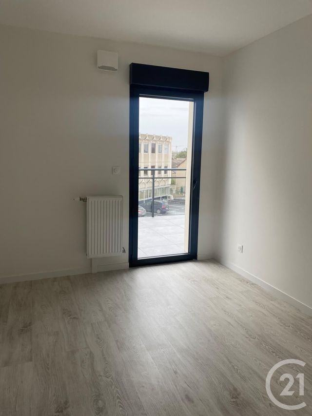Appartement F3 à louer - 3 pièces - 60.76 m2 - ORLEANS - 45 - CENTRE - Century 21 Trois Rois