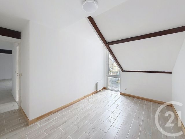 Appartement F3 à vendre - 3 pièces - 67.6 m2 - CHATEAUNEUF SUR LOIRE - 45 - CENTRE - Century 21 Trois Rois