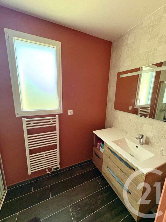 maison à louer - 4 pièces - 113.0 m2 - CHATEAUNEUF SUR LOIRE - 45 - CENTRE - Century 21 Trois Rois