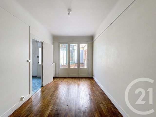 maison à vendre - 7 pièces - 189.12 m2 - ST DENIS DE L HOTEL - 45 - CENTRE - Century 21 Trois Rois