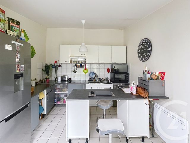 maison à vendre - 7 pièces - 189.12 m2 - ST DENIS DE L HOTEL - 45 - CENTRE - Century 21 Trois Rois