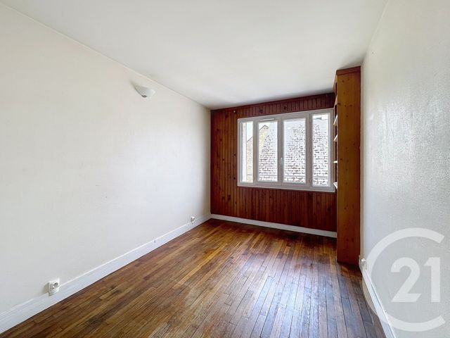 maison à vendre - 7 pièces - 189.12 m2 - ST DENIS DE L HOTEL - 45 - CENTRE - Century 21 Trois Rois