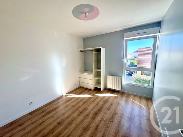 maison à louer - 4 pièces - 86.0 m2 - CHATEAUNEUF SUR LOIRE - 45 - CENTRE - Century 21 Trois Rois