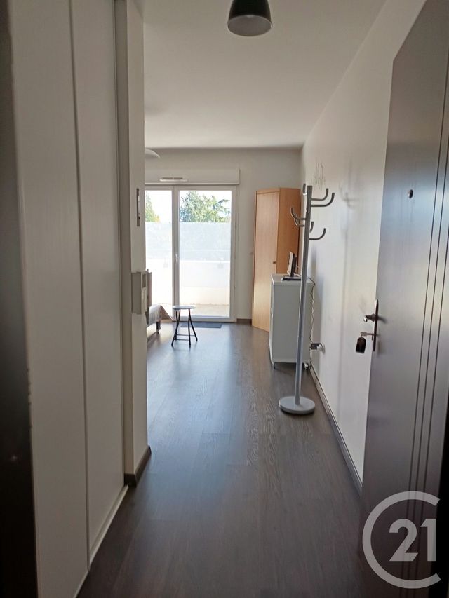 Appartement T2 à vendre - 2 pièces - 35.73 m2 - ST JEAN DE LA RUELLE - 45 - CENTRE - Century 21 Trois Rois