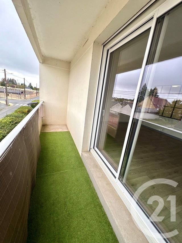 Appartement F2 à louer - 2 pièces - 74.3 m2 - CHATEAUNEUF SUR LOIRE - 45 - CENTRE - Century 21 Trois Rois