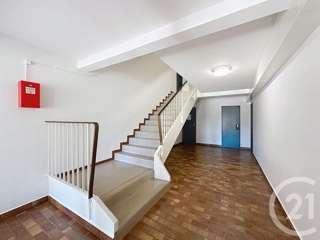 Appartement F3 à vendre - 3 pièces - 70.0 m2 - GIEN - 45 - CENTRE - Century 21 Trois Rois
