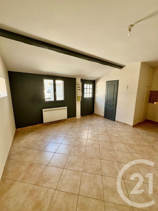 Appartement F1 à louer - 1 pièce - 24.1 m2 - CHATEAUNEUF SUR LOIRE - 45 - CENTRE - Century 21 Trois Rois
