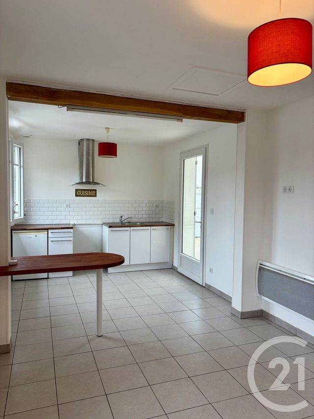 maison à louer - 2 pièces - 36.96 m2 - ST BENOIT SUR LOIRE - 45 - CENTRE - Century 21 Trois Rois