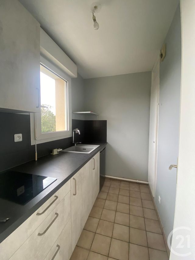 Appartement F1 à louer - 1 pièce - 31.8 m2 - ORLEANS - 45 - CENTRE - Century 21 Trois Rois