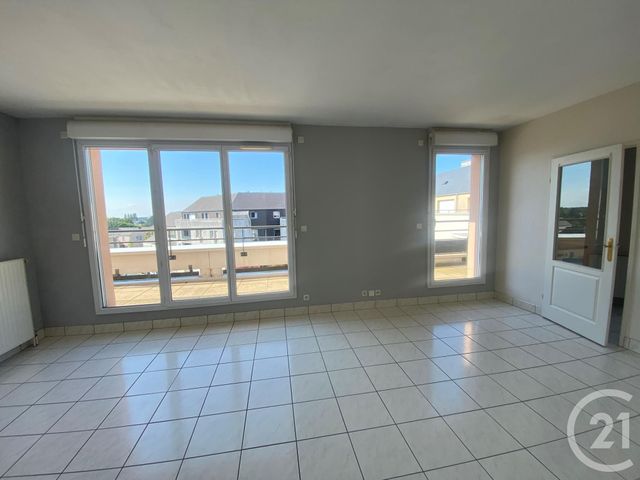 Appartement F2 à louer - 2 pièces - 55.35 m2 - FLEURY LES AUBRAIS - 45 - CENTRE - Century 21 Trois Rois