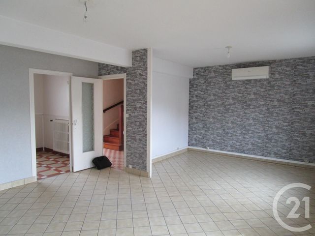 maison à louer - 4 pièces - 85.0 m2 - CHATEAUNEUF SUR LOIRE - 45 - CENTRE - Century 21 Trois Rois
