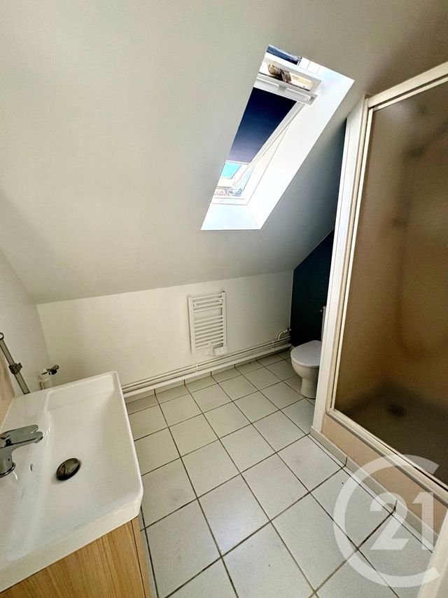 Appartement F2 à louer - 2 pièces - 49.7 m2 - REBRECHIEN - 45 - CENTRE - Century 21 Trois Rois