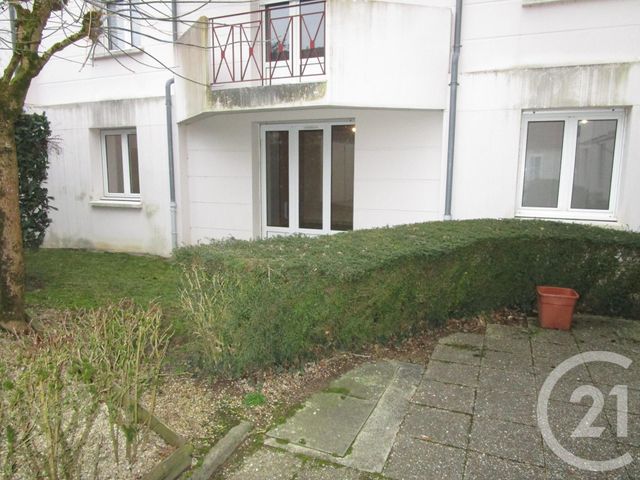 Appartement F3 à louer - 3 pièces - 60.0 m2 - CHATEAUNEUF SUR LOIRE - 45 - CENTRE - Century 21 Trois Rois
