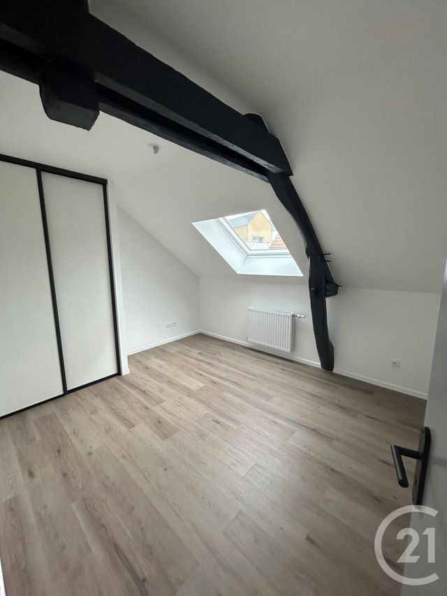 maison à louer - 4 pièces - 82.0 m2 - CHECY - 45 - CENTRE - Century 21 Trois Rois