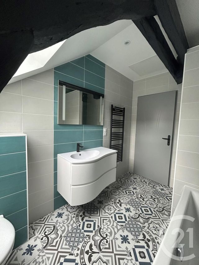 maison à louer - 4 pièces - 82.0 m2 - CHECY - 45 - CENTRE - Century 21 Trois Rois