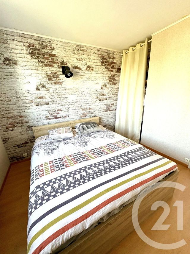 Appartement F3 à louer - 3 pièces - 71.0 m2 - ST JEAN DE LA RUELLE - 45 - CENTRE - Century 21 Trois Rois
