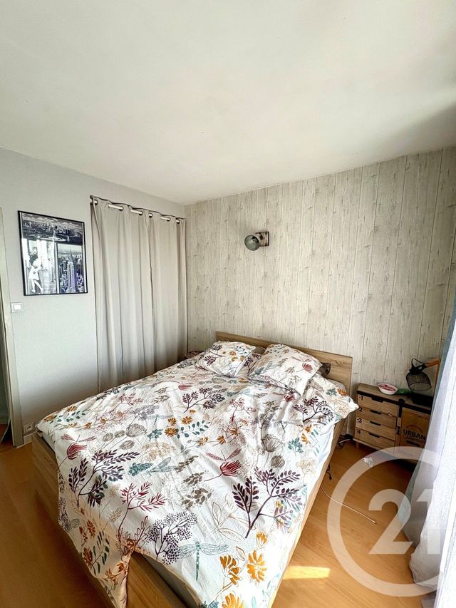 Appartement F3 à louer - 3 pièces - 71.0 m2 - ST JEAN DE LA RUELLE - 45 - CENTRE - Century 21 Trois Rois