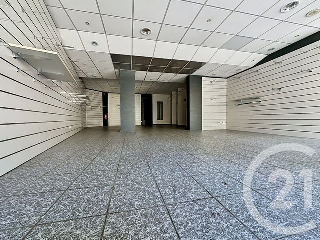 Appartement Local à louer - 2 pièces - 87.0 m2 - CHATEAUNEUF SUR LOIRE - 45 - CENTRE - Century 21 Trois Rois