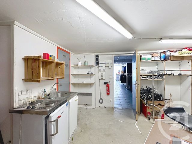 Appartement Local à louer - 2 pièces - 87.0 m2 - CHATEAUNEUF SUR LOIRE - 45 - CENTRE - Century 21 Trois Rois