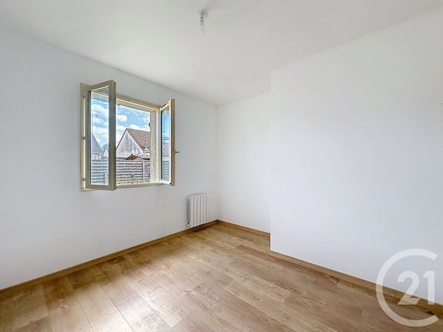 maison à vendre - 6 pièces - 131.0 m2 - NEUVY EN SULLIAS - 45 - CENTRE - Century 21 Trois Rois