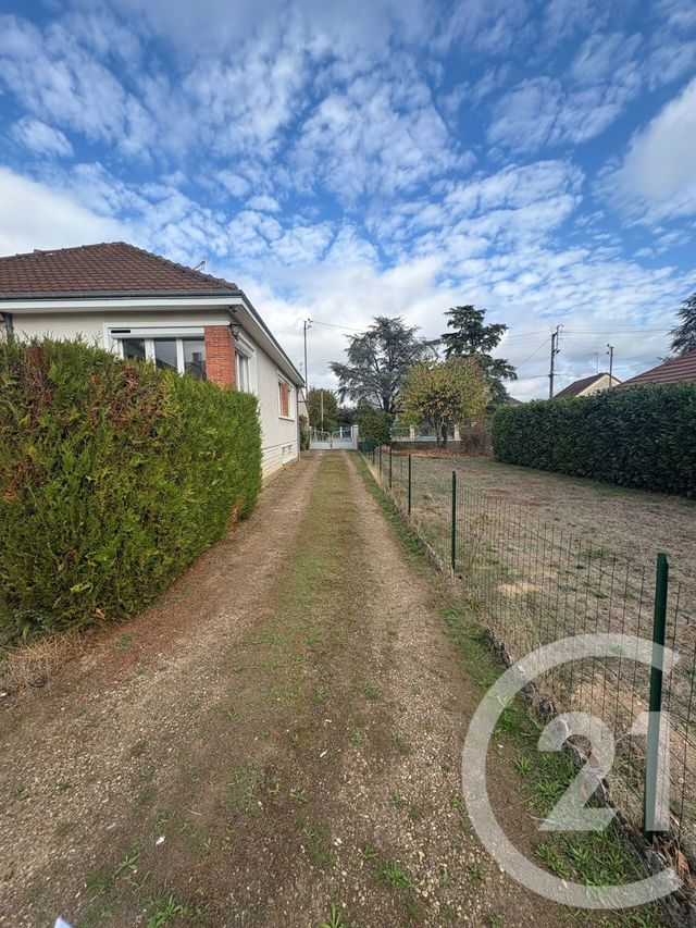 maison à louer - 4 pièces - 74.66 m2 - CHATEAUNEUF SUR LOIRE - 45 - CENTRE - Century 21 Trois Rois