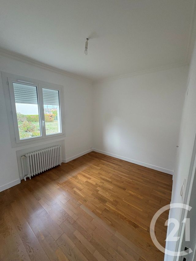 maison à louer - 4 pièces - 74.66 m2 - CHATEAUNEUF SUR LOIRE - 45 - CENTRE - Century 21 Trois Rois