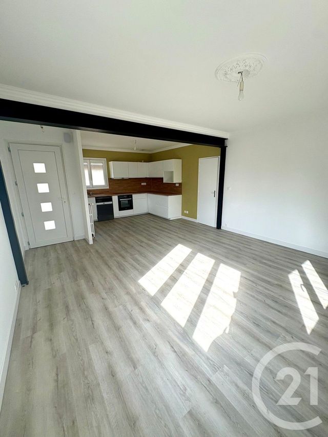 maison à louer - 4 pièces - 74.66 m2 - CHATEAUNEUF SUR LOIRE - 45 - CENTRE - Century 21 Trois Rois