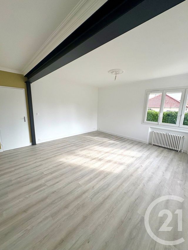 maison à louer - 4 pièces - 74.66 m2 - CHATEAUNEUF SUR LOIRE - 45 - CENTRE - Century 21 Trois Rois